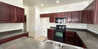 New Remodel 3 bedroom, 2 bathroom Gallery 5