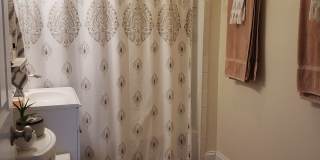 1048 N Marshfield Ave Gallery 10