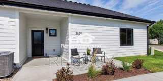 3639 NE Kara Lane Gallery 22