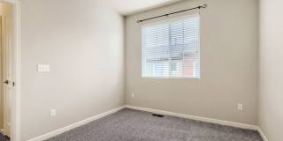 Evolve Real Estate: Charming 3-Bedroom, 3-Bathroom Townhome | 1,376 SQFT | 2-Car Attached Garage Gallery 12