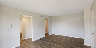 Mission Manor Apartments Gallery 13