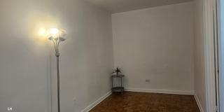 35-20 Leverich Street Gallery 3