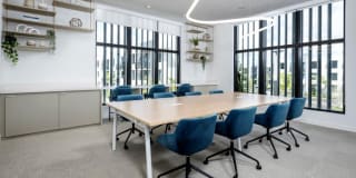 Manor Hialeah Gallery 27