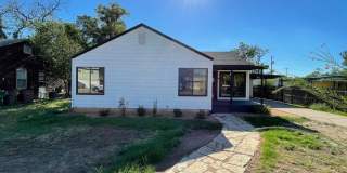 711 N Monroe Street Gallery 1