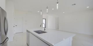 5905 Sunshine Boulevard N Gallery 7