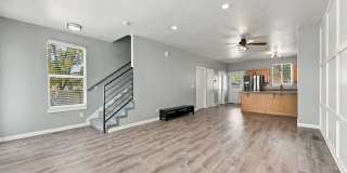 MODERN BROWNSTONE LIVING, SPACE & LOCATION ALL IN ONE! Gallery 1
