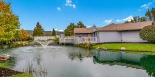 Waters Edge Apartments Gallery 4