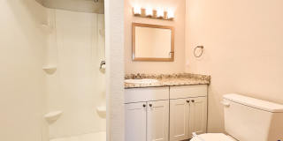Sand Pebble & Spanish Oaks Apartments Gallery 8