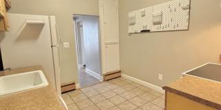 Move-In Special: One months Free Rent!! | Updated Condo in the Highlands!! Gallery 10