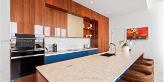 2678 Tigertail Avenue Gallery 27