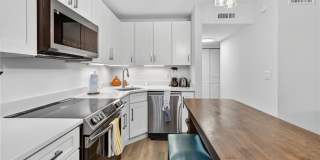 1215 Edington Pl Gallery 20