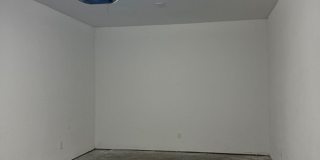 2 Bedroom 1 Bath House with garage Gallery 1