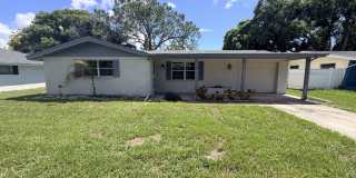 2 Bed,1.5 Bath with Bonus Room and 1 car garage in Magnolia Valley Gallery 1