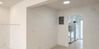 935 Bay Dr Gallery 5