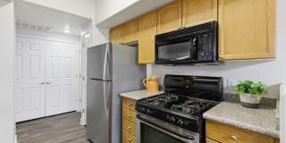 Coronado Bay Club Condo-Apartment Homes Gallery 14