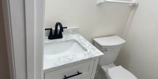 Beautiful 2 Bed, 1.5 Bath Townhome on the Edge of the Desirable Hill Neighborhood Available for Rent Gallery 14