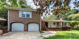 5813 E Lakeside Drive Gallery 1