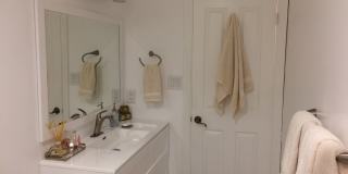 508 Reed Street Gallery 20