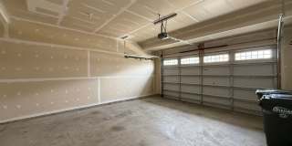Spacious House in Mays Quarter Gallery 26