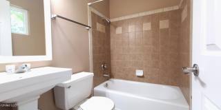 230 Saratoga Drive Gallery 10