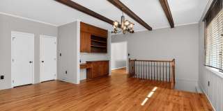Unique 3 Bedroom Home with Large Yard & Bonus Room! Gallery 15