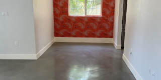 1222 S. Roosevelt Street Gallery 18