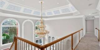 235 Summerhouse Lane Gallery 37