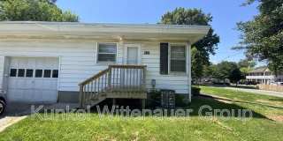 546 N 40th Street-Front Gallery 2