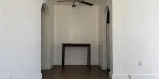 1739 Moffett Street Gallery 3