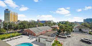 406 S CEDAR AVENUE Gallery 36