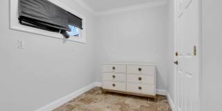 455 W Lincoln Avenue Gallery 36