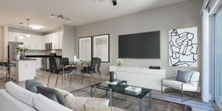 800 Carlyle Gallery 35