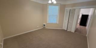 Bright & Spacious One Bedroom, Recently Renovated, W&D in Unit.  Available Now! Gallery 6