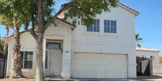 Spacious 3 Bedroom Home with Attached 2-Car Garage & Covered Patio Gallery 1