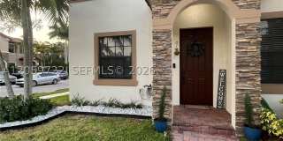 3209 SE 4th Ct Gallery 1
