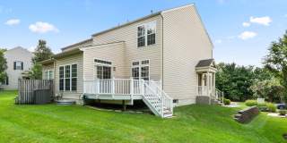 6381 STOCKBRIDGE OVERLOOK Court Gallery 43
