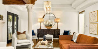 417 E Hildebrand Gallery 5