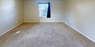 573 Hanover St Gallery 10