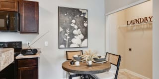 Austin Place Apartments Gallery 8