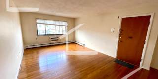 Well Lit 2 bed Gallery 14