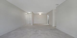 315 Venetian Drive Gallery 13