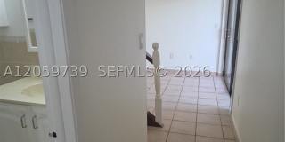9437 Fontainebleau Blvd Gallery 50