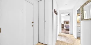 42430 Adams Street Gallery 11