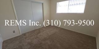 Large 4 Bedroom Single-Family Home with Pool & 2-Car Garage Gallery 18