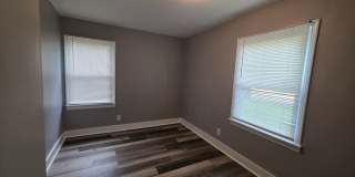 Single-Level 3 Bedroom, 2 Bath Home in Kansas City Gallery 11