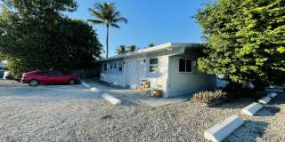 195 Gardenia Street Gallery 1