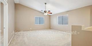 Coming Soon! 4 BR/2.5BA | Newly Renovated Single Family Home | 1-Car Garage Parking | Landscape backyard! Gallery 8