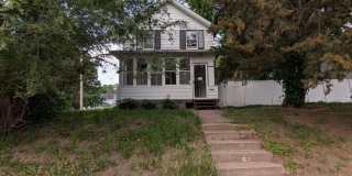 Cozy 2-Bedroom Home In a Peaceful Neighborhood! Gallery 1