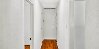 Single Family Home on Sycamore Gallery 16