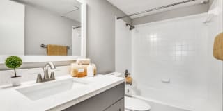 Birch Apartment Homes Gallery 4